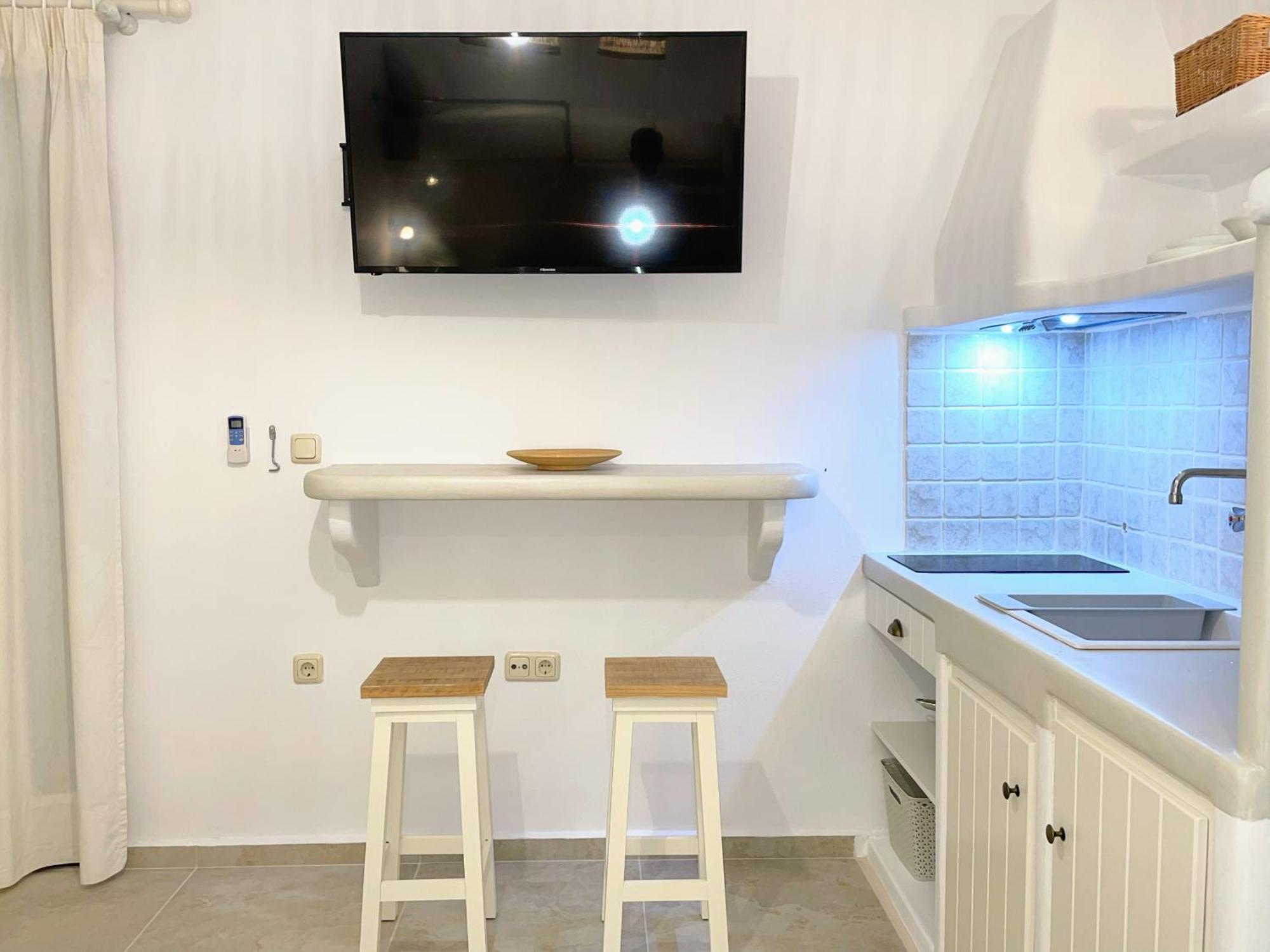 Thea Suites Naxos Агиос Прокопиос Екстериор снимка